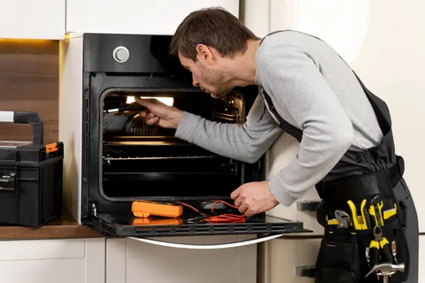 Benefits of Expert Douglas Oven Repair Services